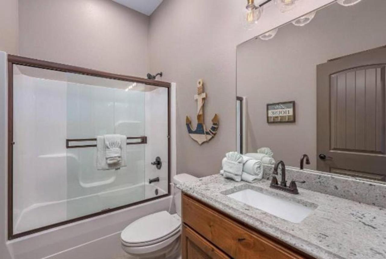فيلا Premier Retreat With Hot Tub, Theater & Pool Table هوليستر المظهر الخارجي الصورة