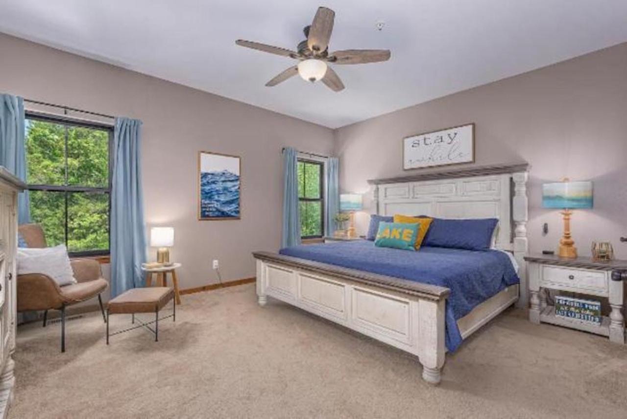 فيلا Premier Retreat With Hot Tub, Theater & Pool Table هوليستر المظهر الخارجي الصورة