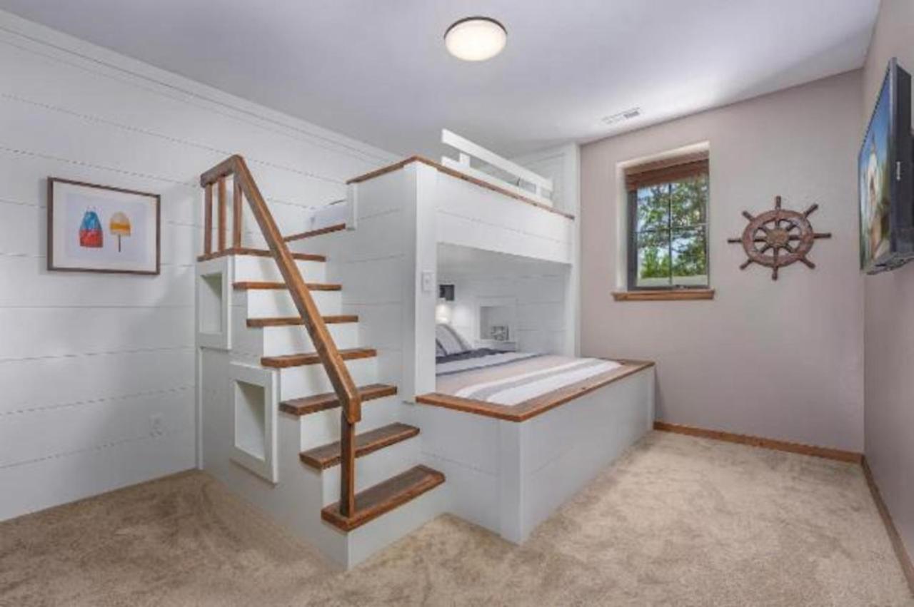 Spacious Home In Branson - 8 Bed, 6 Bath & Hot Tub هوليستر المظهر الخارجي الصورة