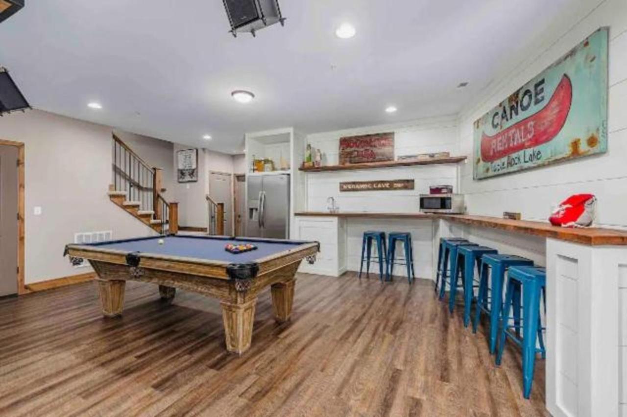 Spacious Home In Branson - 8 Bed, 6 Bath & Hot Tub هوليستر المظهر الخارجي الصورة