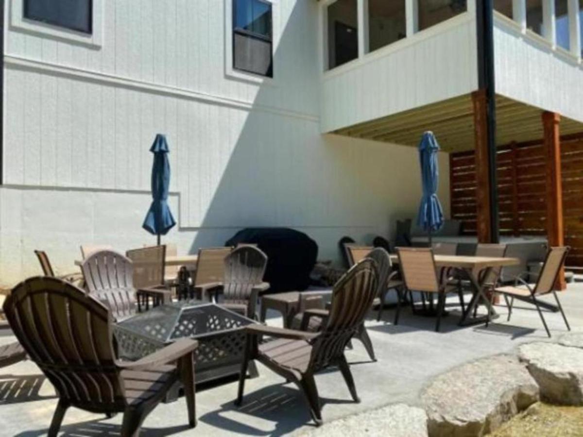 فيلا Premier Retreat With Hot Tub, Theater & Pool Table هوليستر المظهر الخارجي الصورة